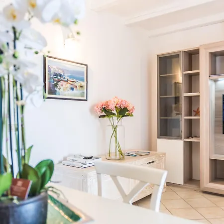 Relais Del Borgo- Domo-3